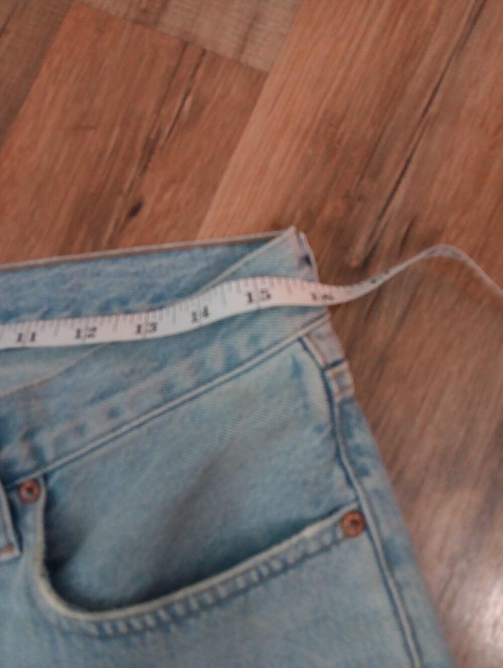 Agolde Light Blue High-Rise Denim Bermuda Shorts - Picture 4 of 6